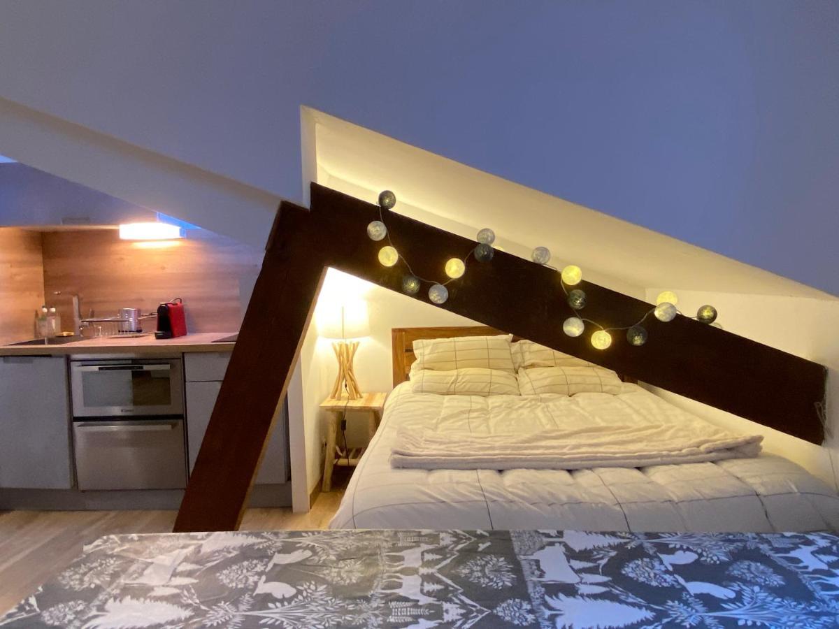 Joli Studio Renove Au Coeur De โกเตอเรต์ ภายนอก รูปภาพ